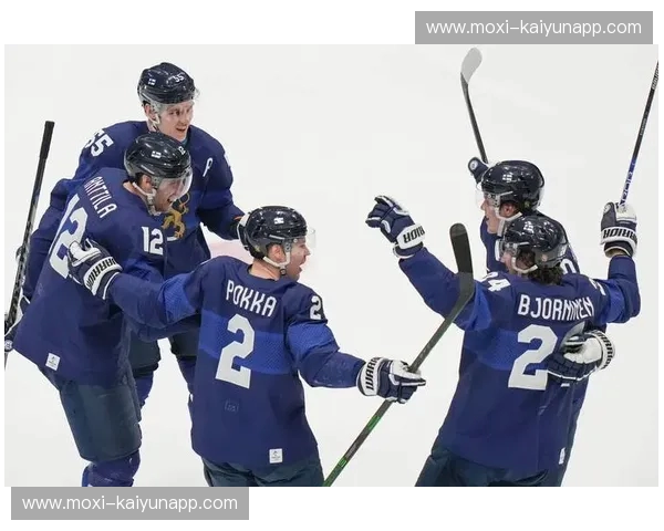 拉赫蒂vs古比斯:冰与火的碰撞,芬兰冰球荣耀之争